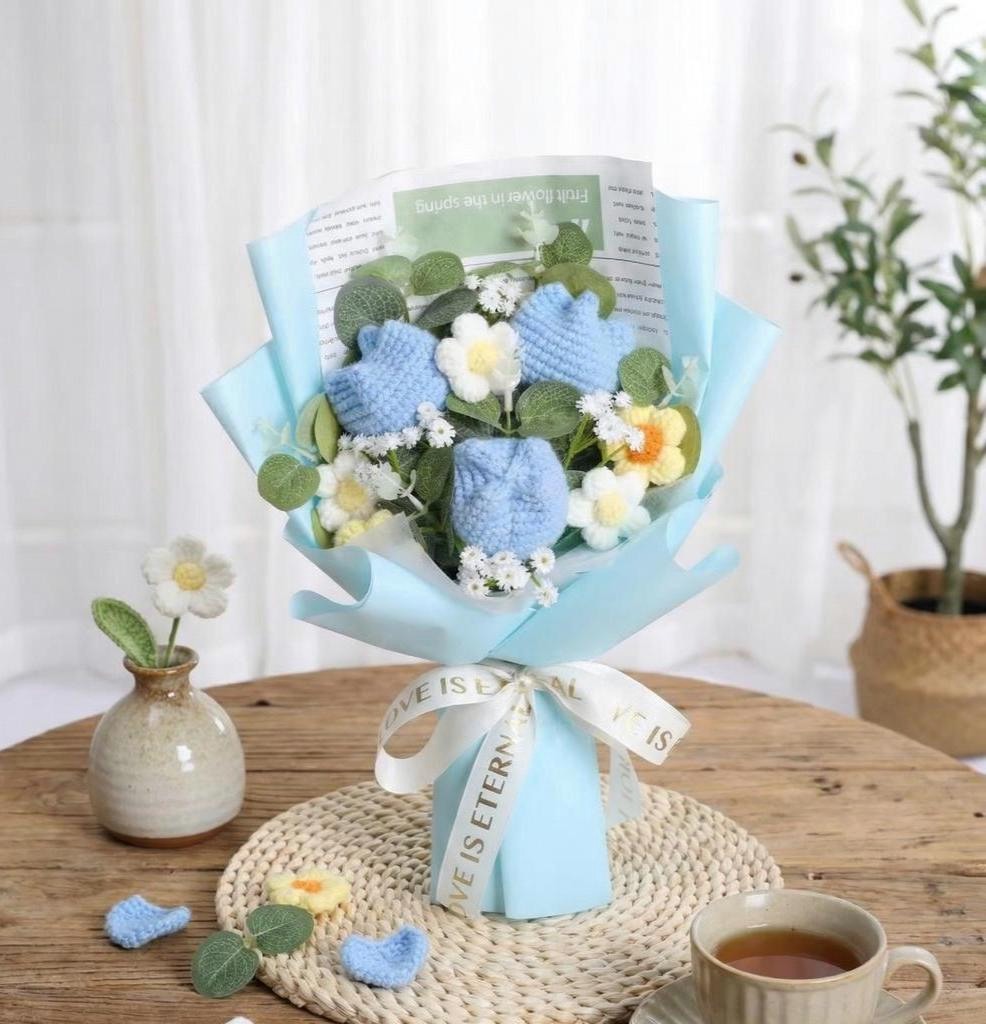 Blue Crochet Tulip Bouquet - image 9