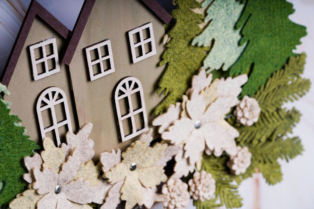 Christmas Felt Floral Wreath - image 8