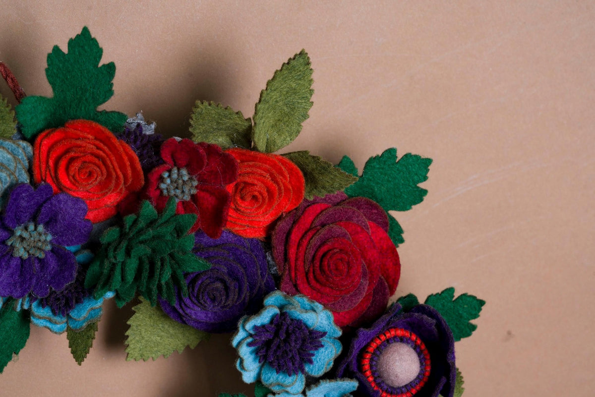 Rustic Felt Floral Wreath - Style 6 - image 4