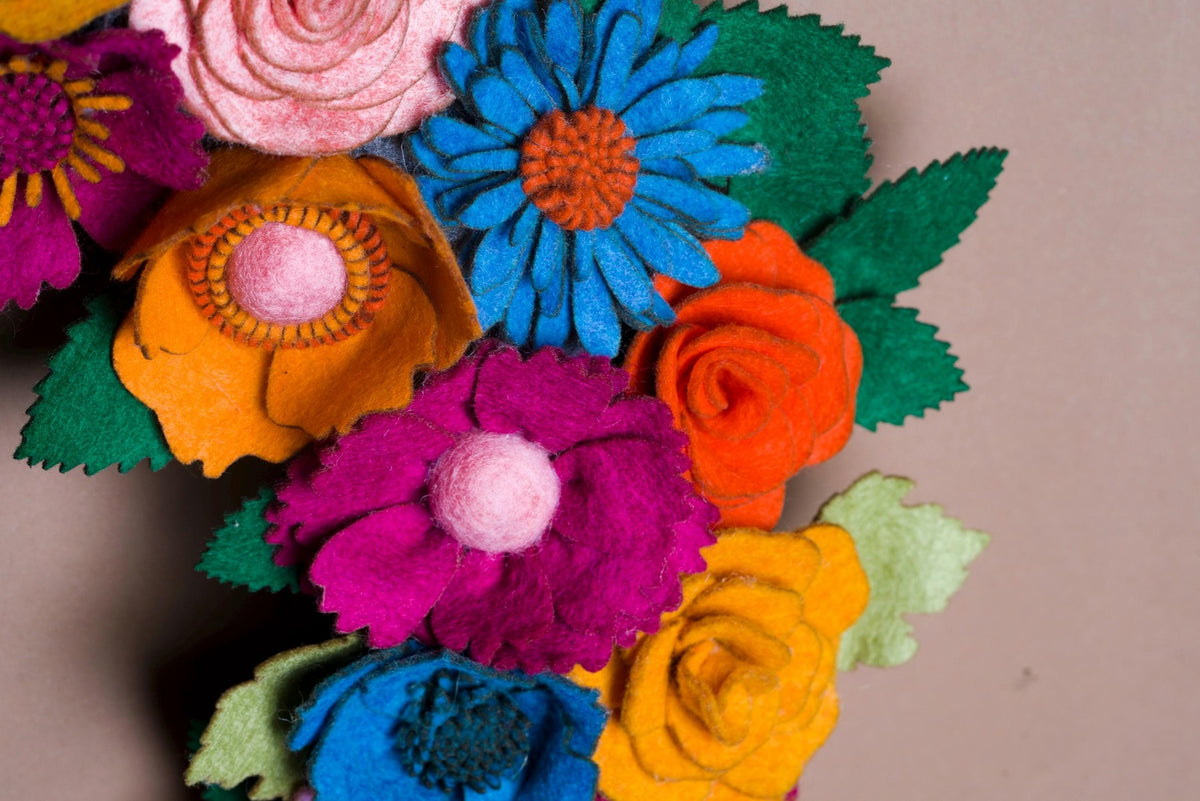 Rustic Felt Floral Wreath - Style 8 - image 9