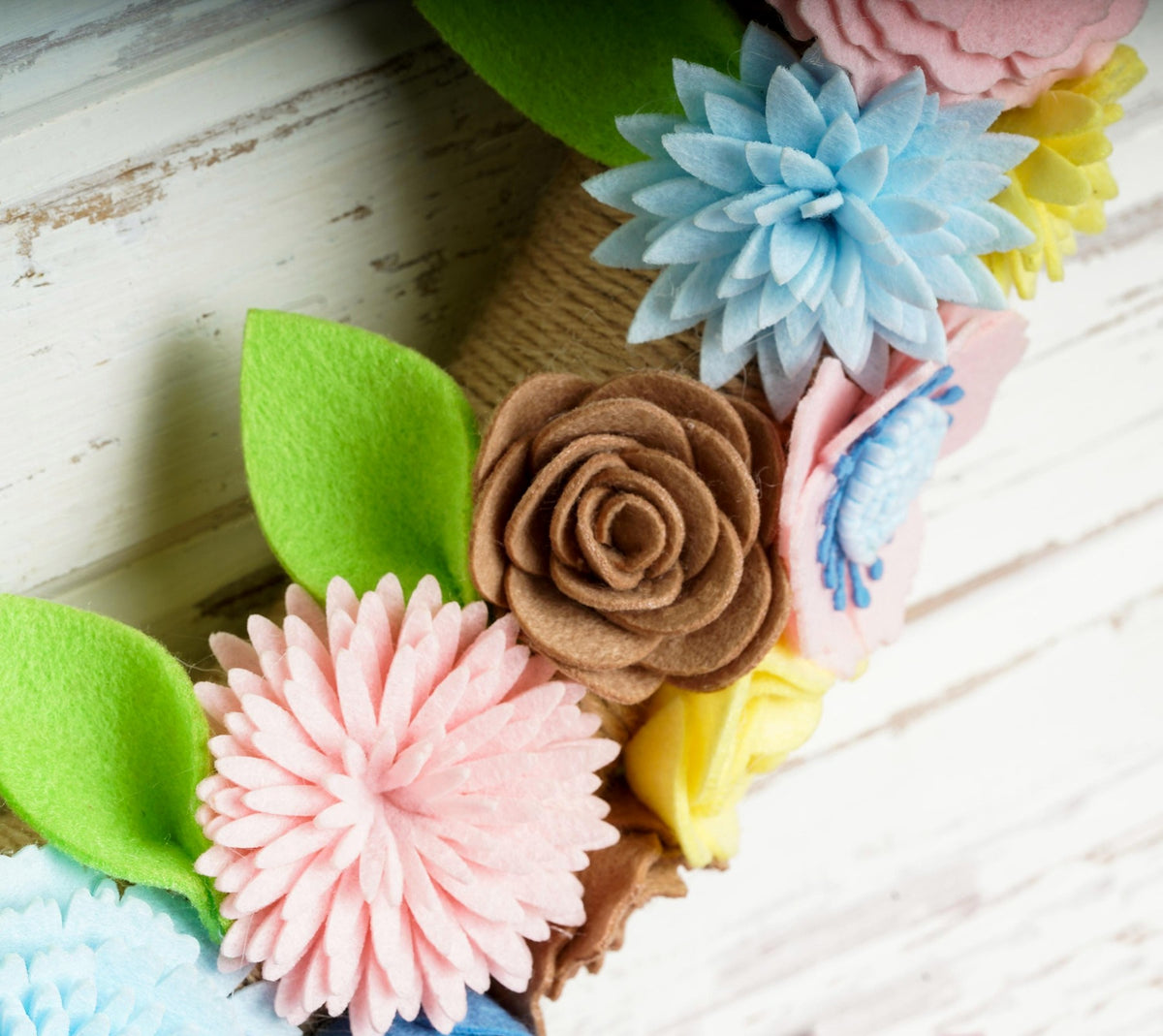 Welcome Felt Floral Wreath - image 7